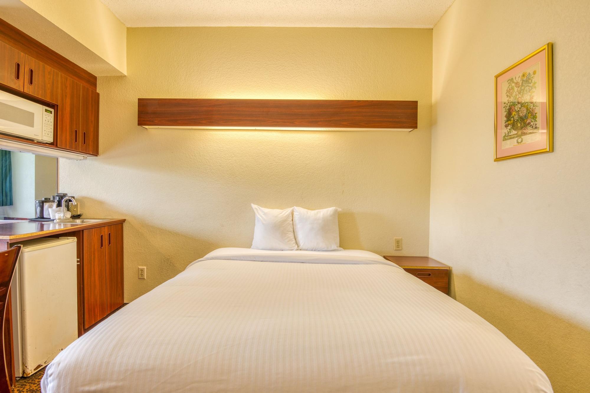 Trident Inn & Suites, Baton Rouge (Adults Only) Prairieville Ngoại thất bức ảnh