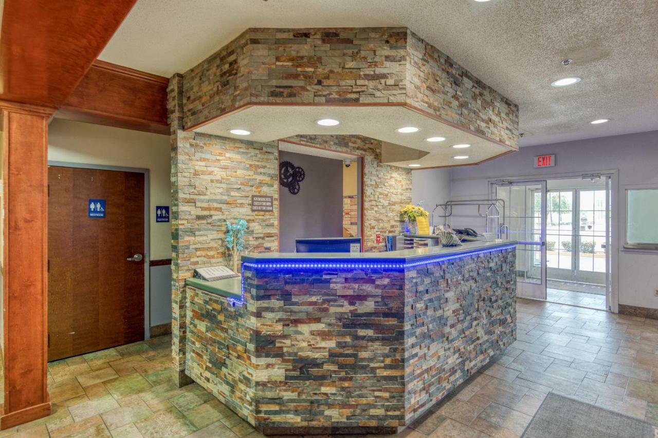 Trident Inn & Suites, Baton Rouge (Adults Only) Prairieville Ngoại thất bức ảnh